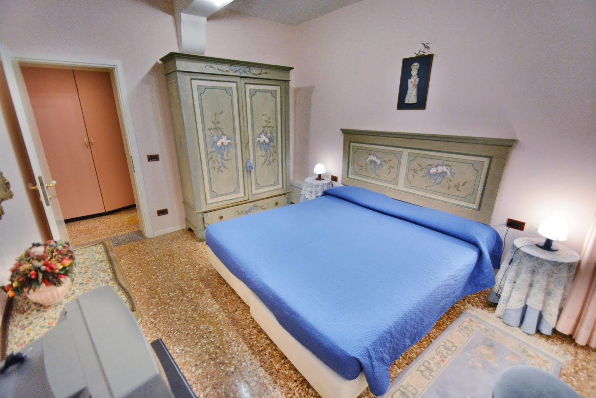 شقة Ve.N.I.Ce. Cera Casa Del Sol البندقية المظهر الخارجي الصورة